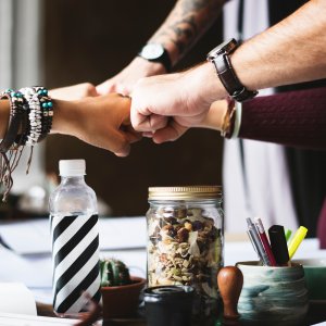 4 tips for insurance firms to embrace digital media